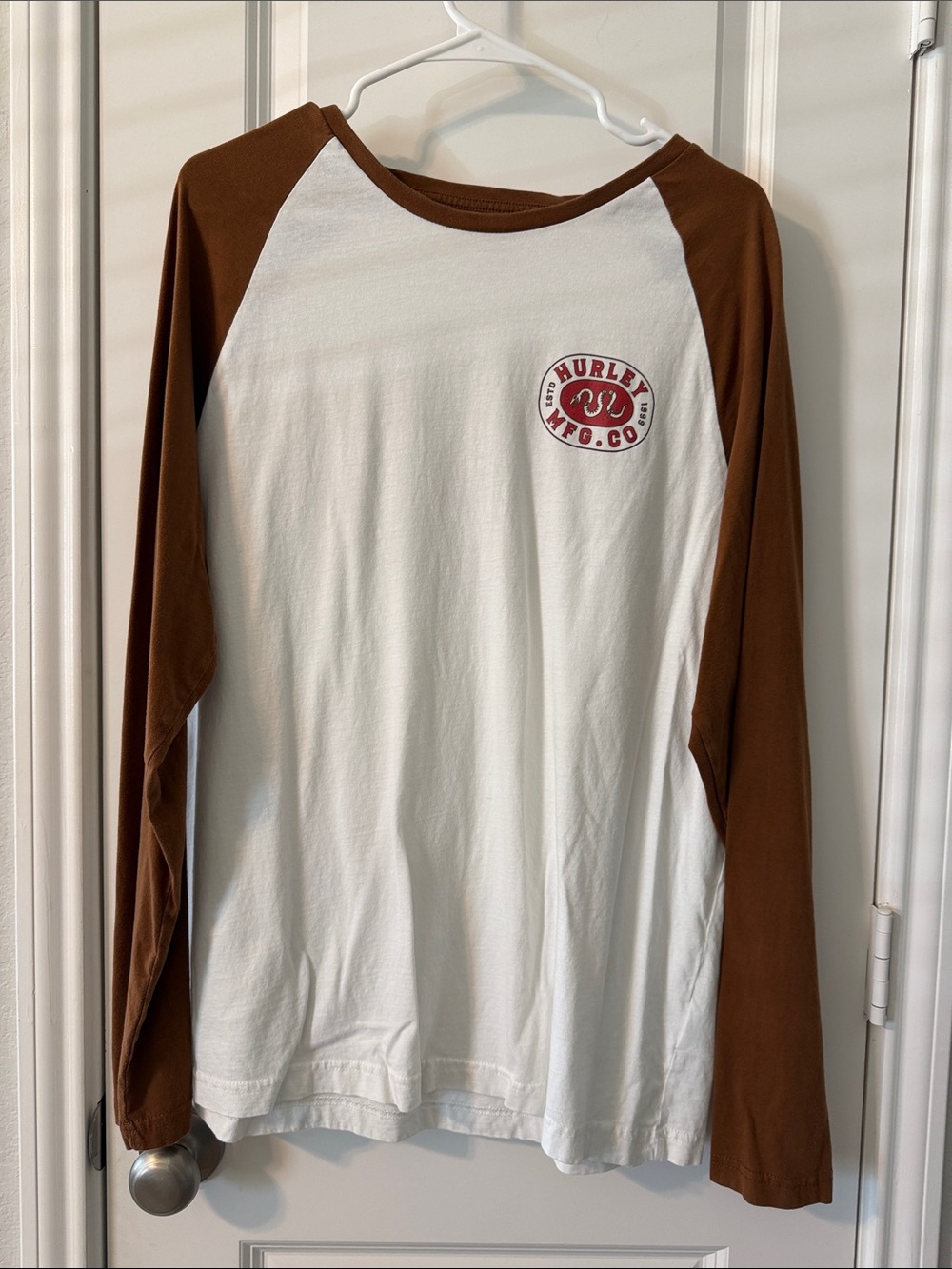 Hurley White and Brown Long-Sleeve Raglan Tee